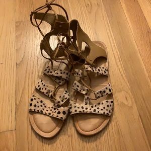 Dolce vita sandals
